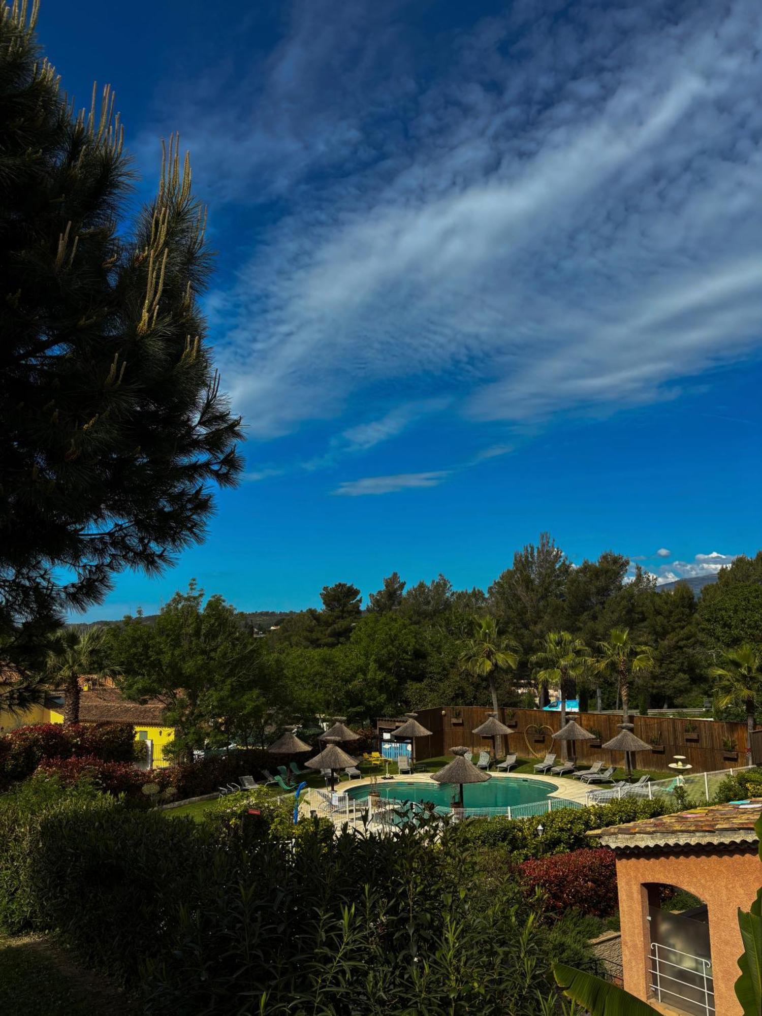 Hotel Les Bastides Saint Paul Exterior foto